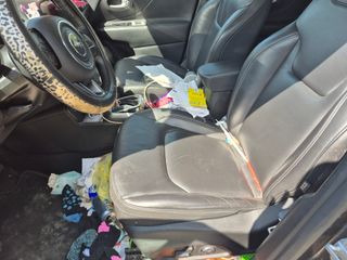 2021 Jeep Renegade Limited - Interior Front Seat Image